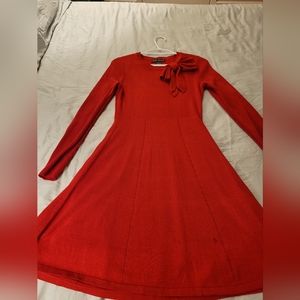 Jessica Howard (100% acrylic) Small, Red